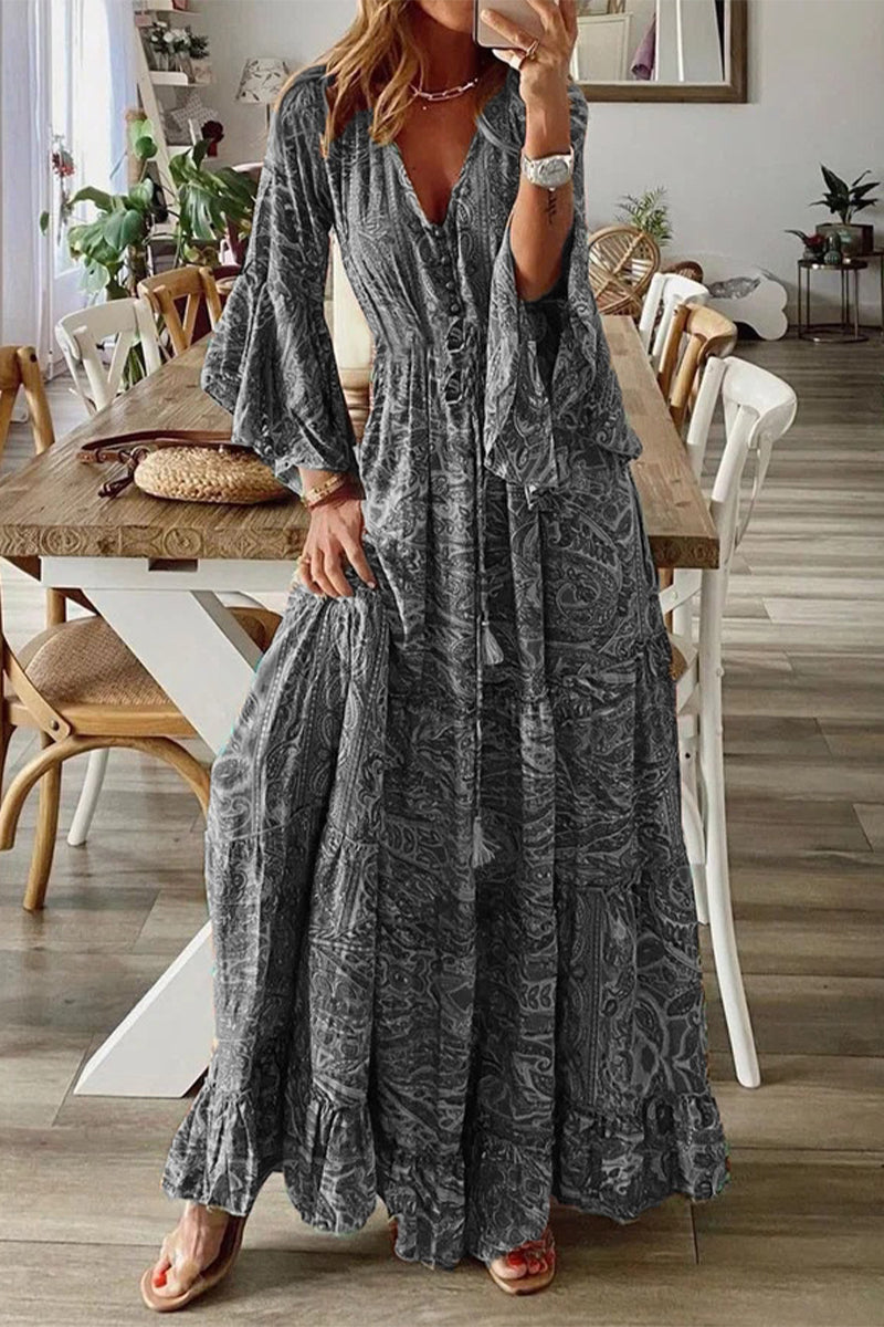 Boho Dress with V-Neck and Wide Sleeves