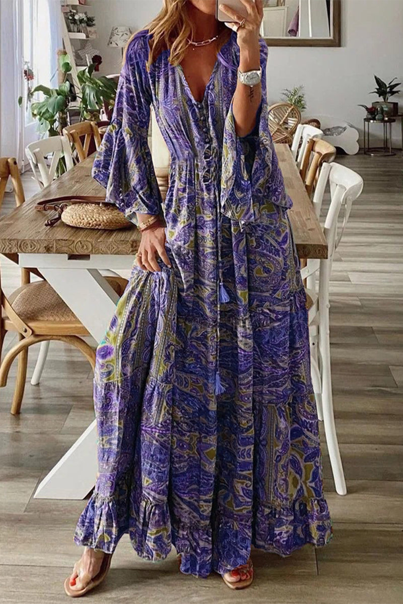 Boho Dress with V-Neck and Wide Sleeves