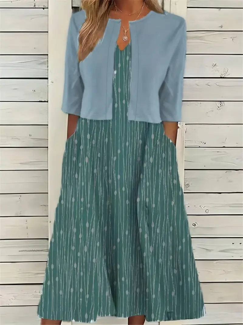 Stylowy dwuczęściowy zestaw z kwiatowym wzorem i gładkim crop topem z okrągłym dekoltem