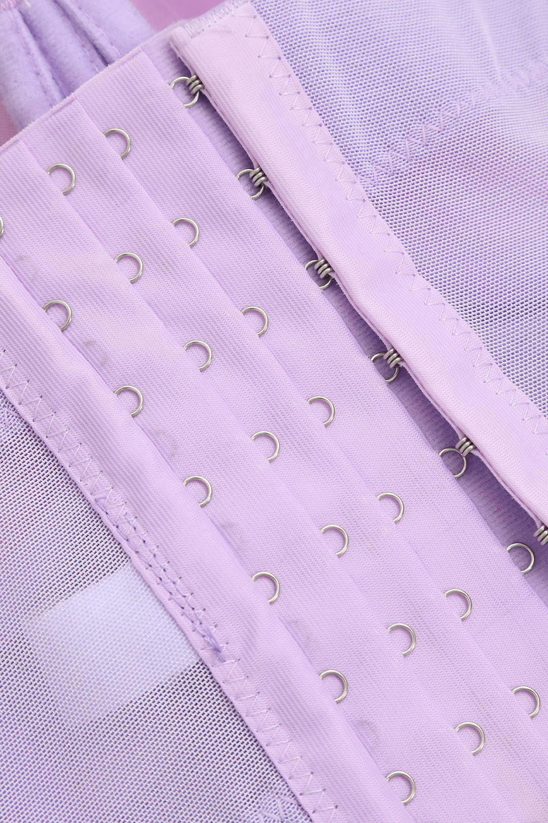 Sweter z zintegrowanym stanikiem