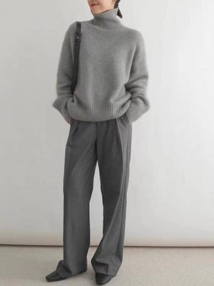 Damski sweter z eleganckim golfem