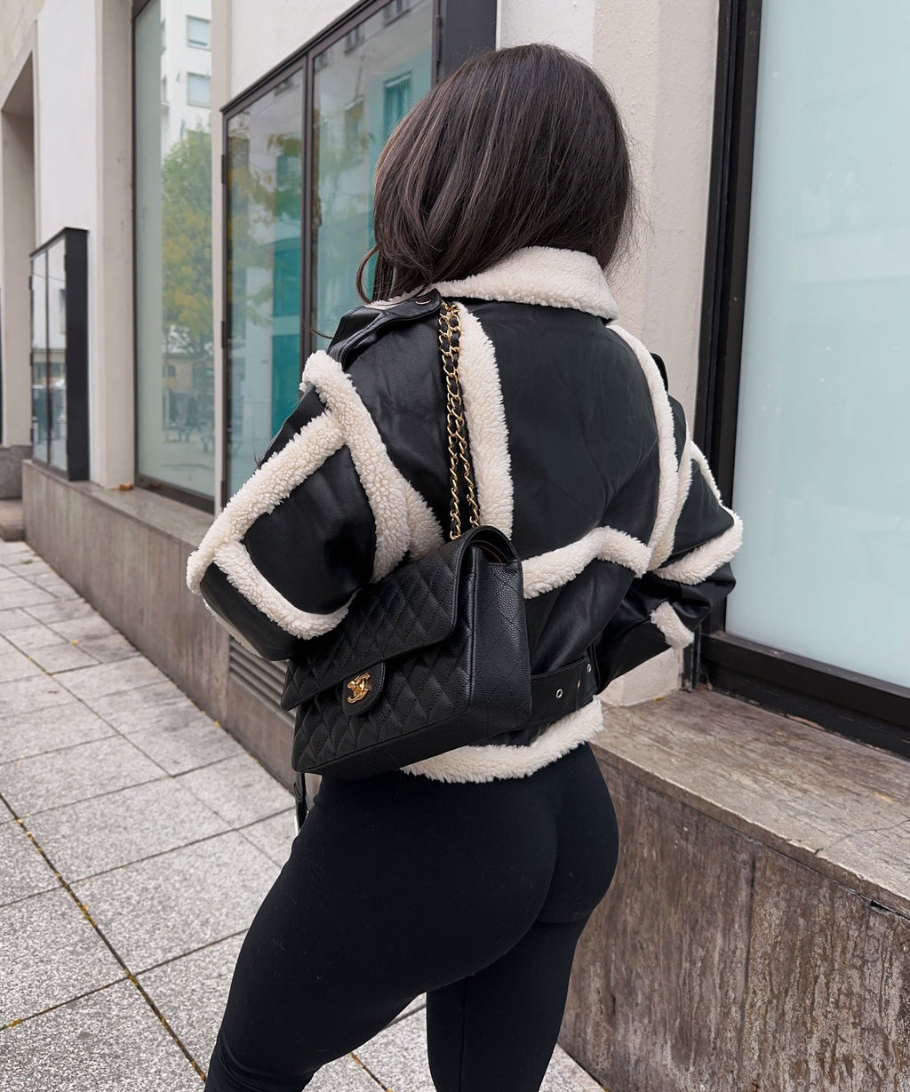 Przytulna Czarna Kurtka Darii