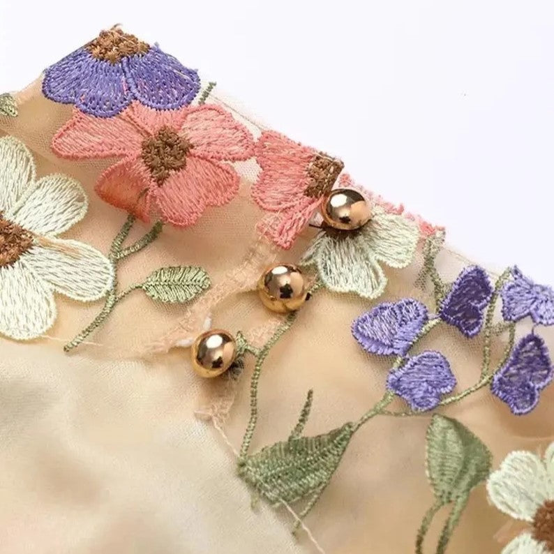 Wyjątkowy Ręcznie Wykonany Szlafrok z Motywem Kwiatowym